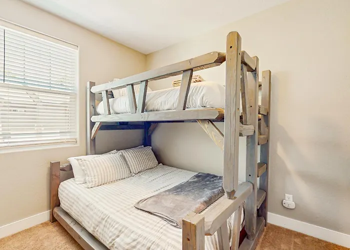 High Pines Hideaway Ferienhaus